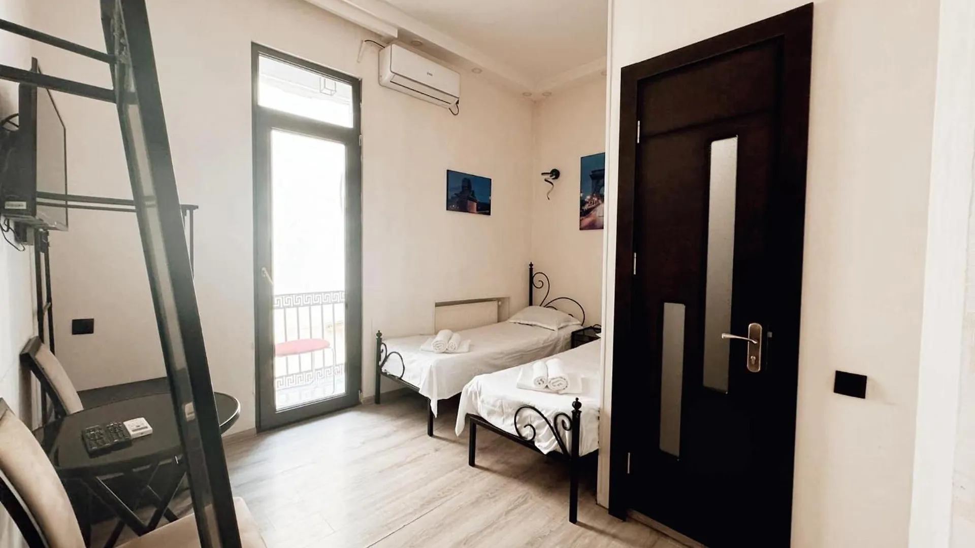 Sphynx Hostel Tbilisi