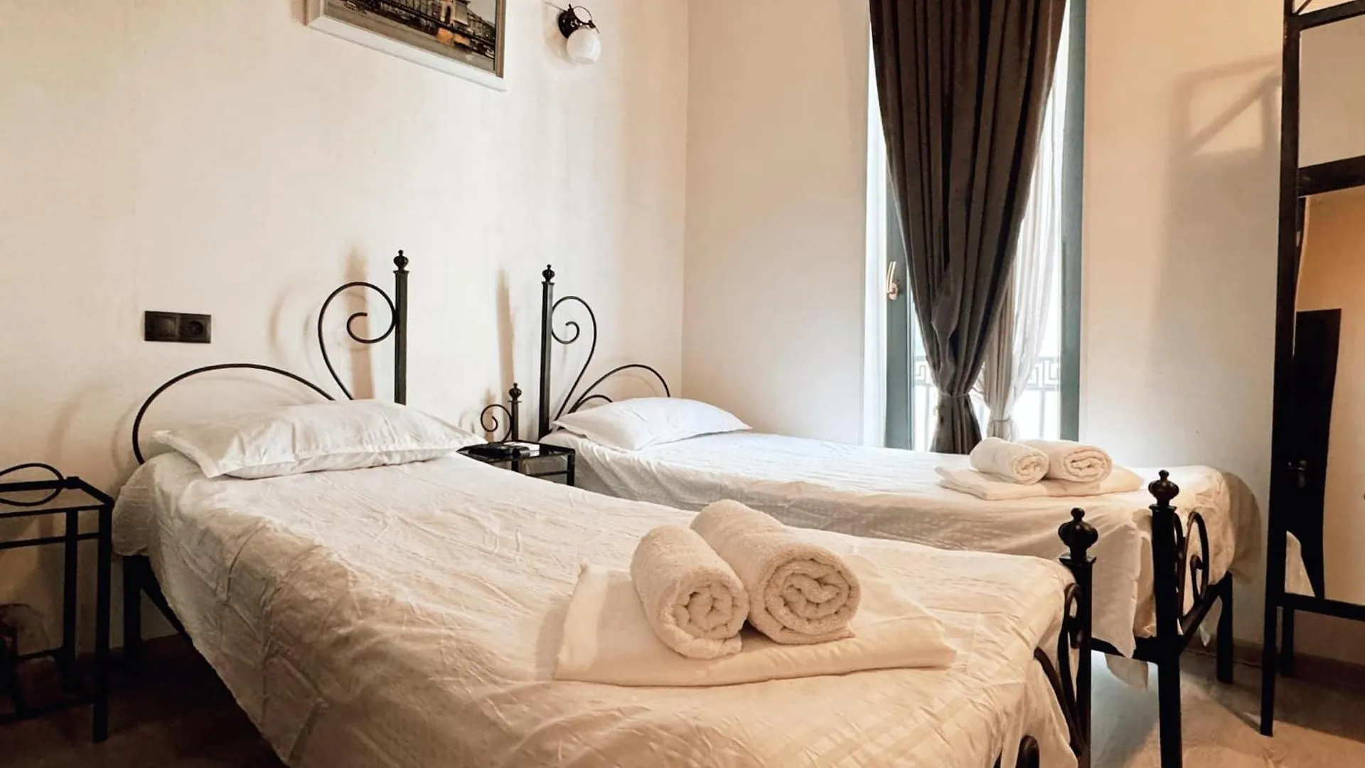 Sphynx Hostel Tbilisi